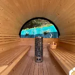 Dom Na Skale