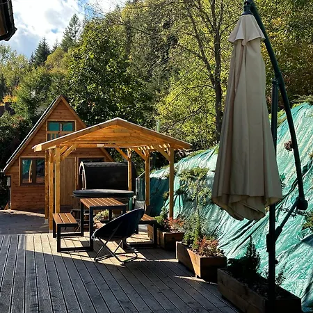 Dom Na Skale Homestay *